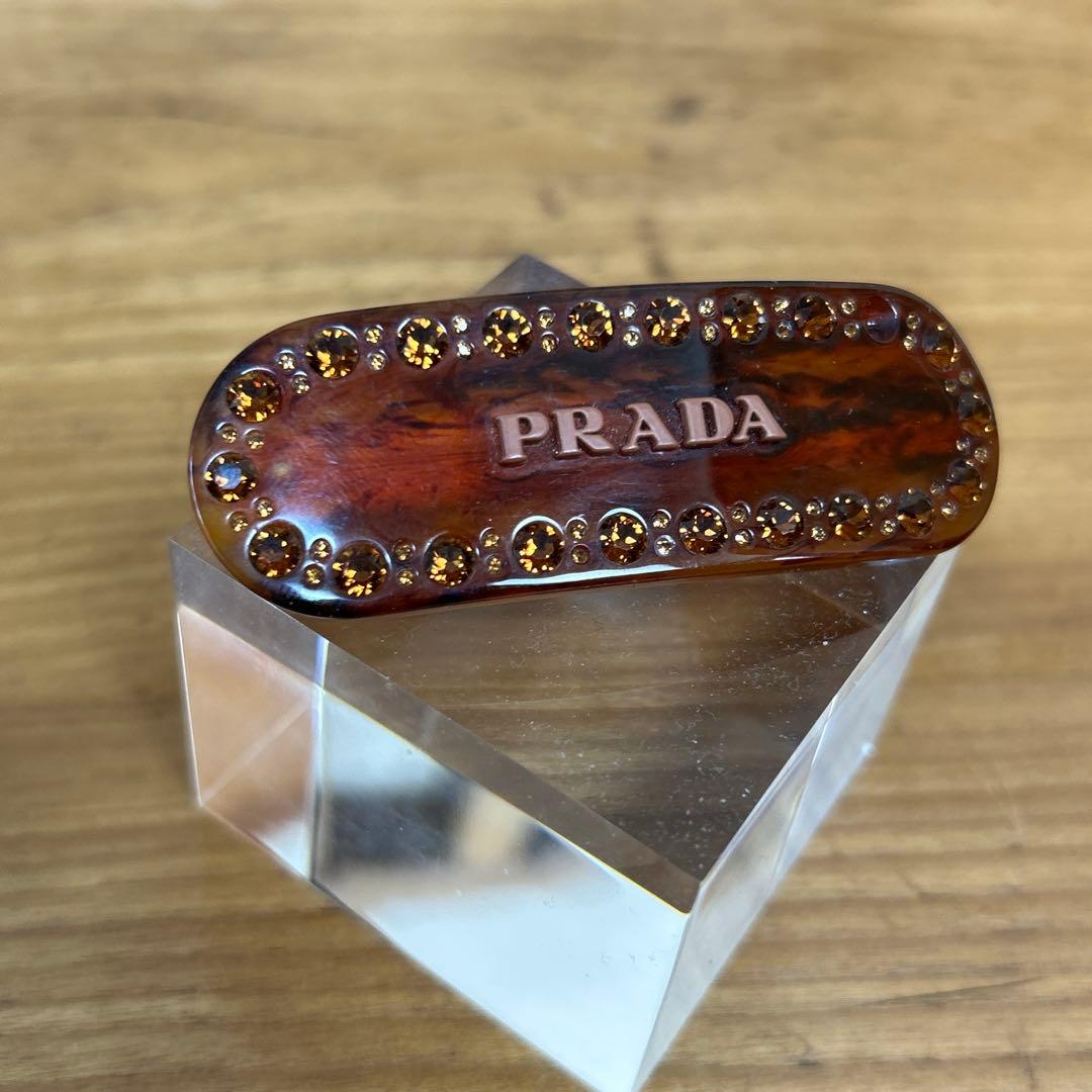 PRADA バレッタ ロゴ ヘアピン ヘアアクセサリー 石欠けあり