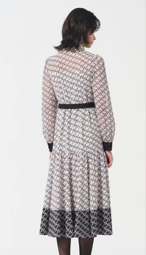 GRACE CONTINENTAL モノグラムプリントレイヤードワンピース