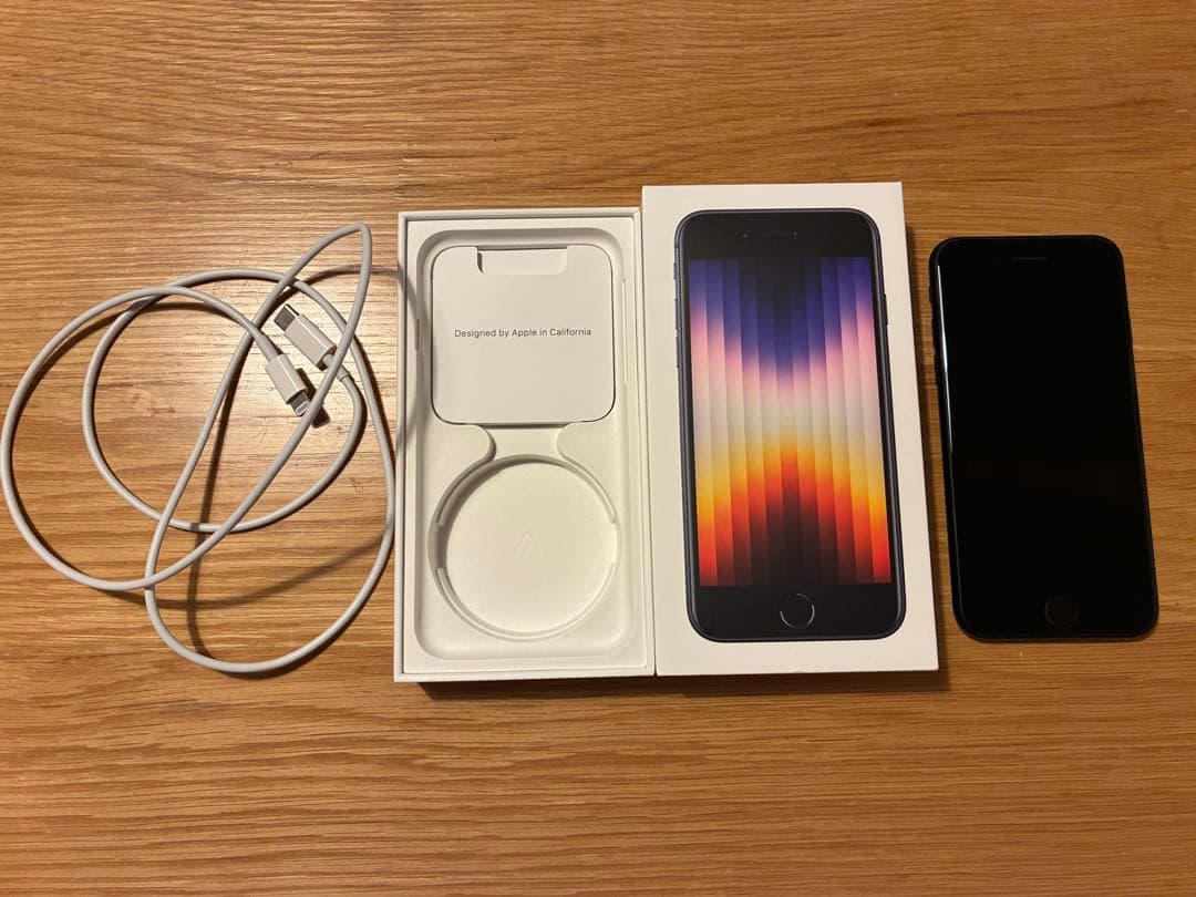 iPhone SE 第3世代 64GB ミッドナイト SIMフリー 79%