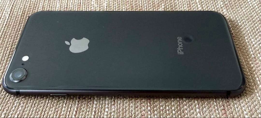 iPhone8 256GB スペースグレー & ifaceカバー