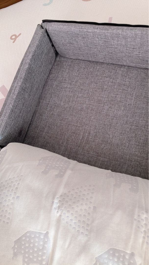 折りたたみ式ベビー布団セット グレー（枕、掛け布団は未使用）