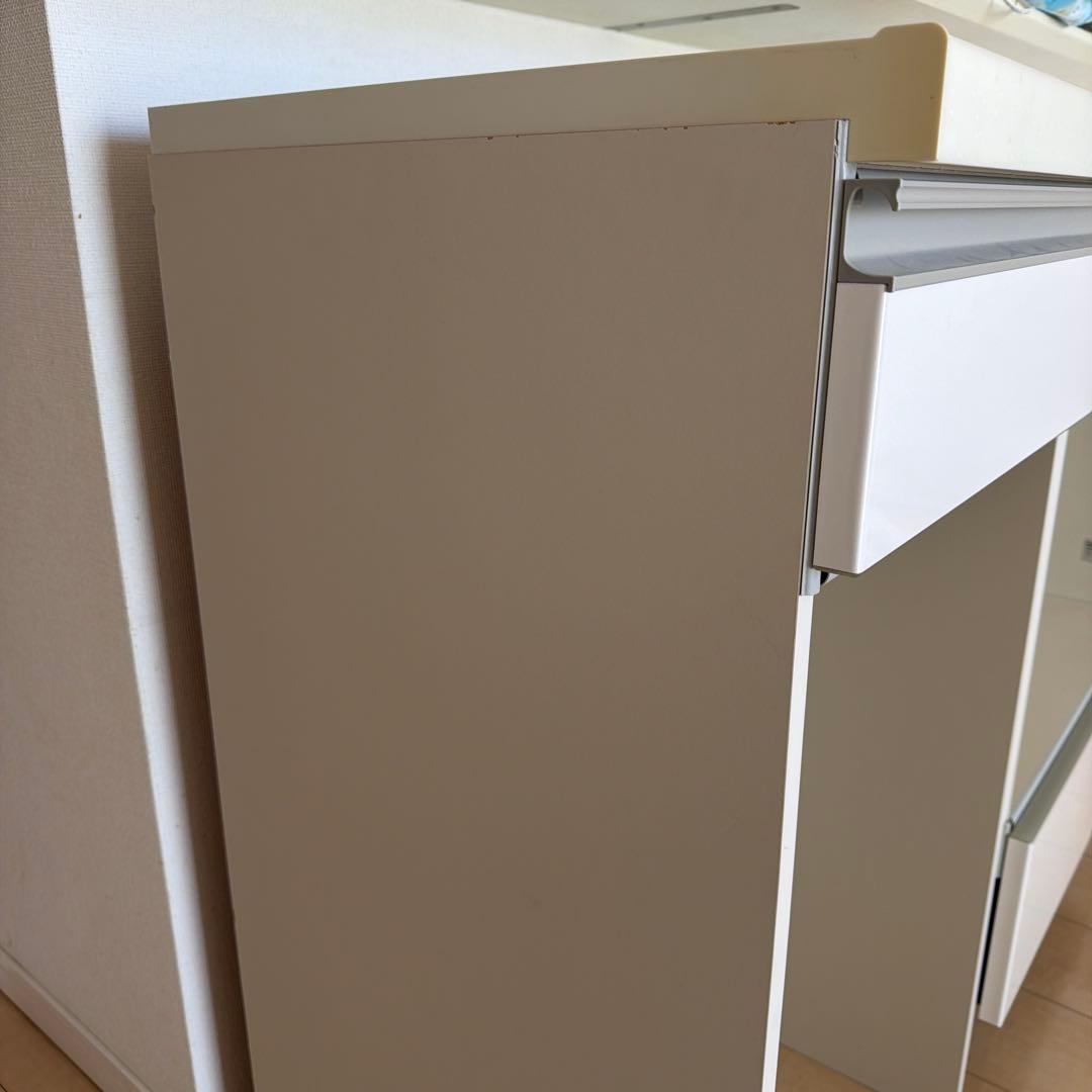 キッチン　棚　引き出し　未使用