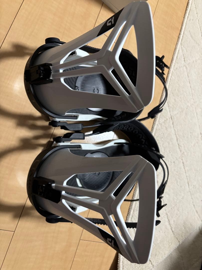 スノーボード ビンディング ユニオン　フライトプロ　ホワイト