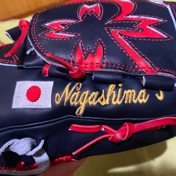 超貴重商品‼️野球投手用グラブ《読売巨人軍:長嶋終身名誉監督&侍モデル》