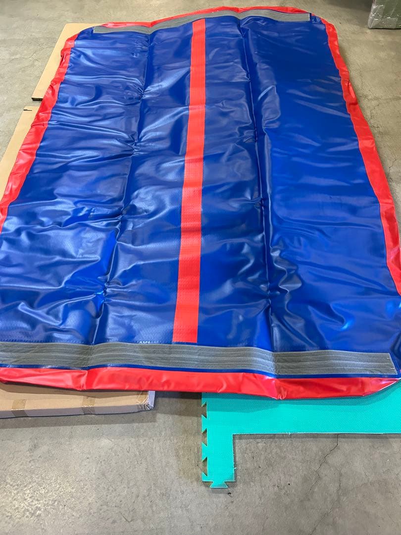 フィットネスエアーマット　幅200/長300/高さ20cm