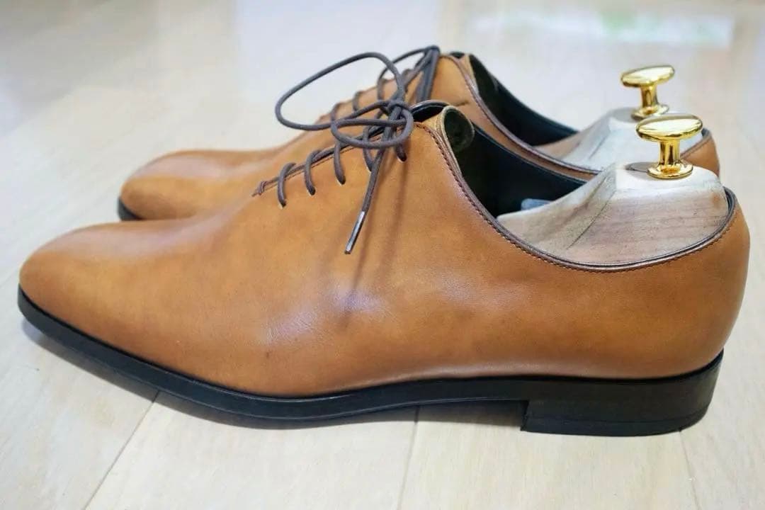 リーガル　ホールカット　ブラウン