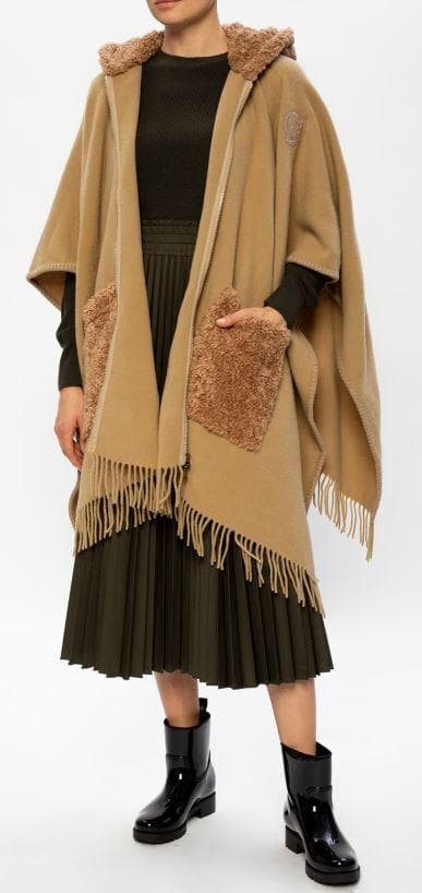 モンクレール ダウン フーディー　ウール ポンチョ 　ケープ　MONCLER