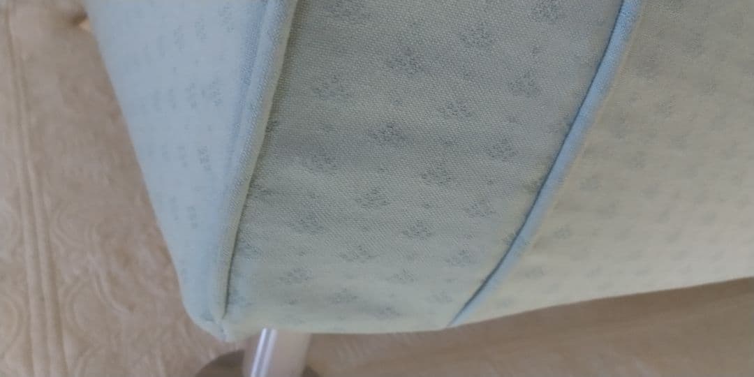 ローラアシュレイ お洒落ソファ 2人がけ フェミニン 高級 綺麗