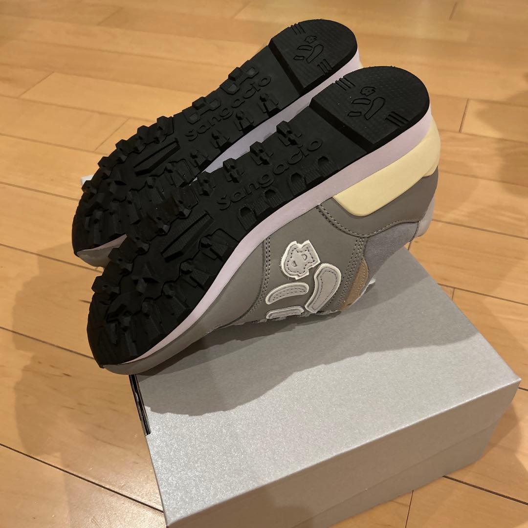 ✨ SANGACIO にゅ～ず《GRAY》10周年限定モデル　新品23.5✨