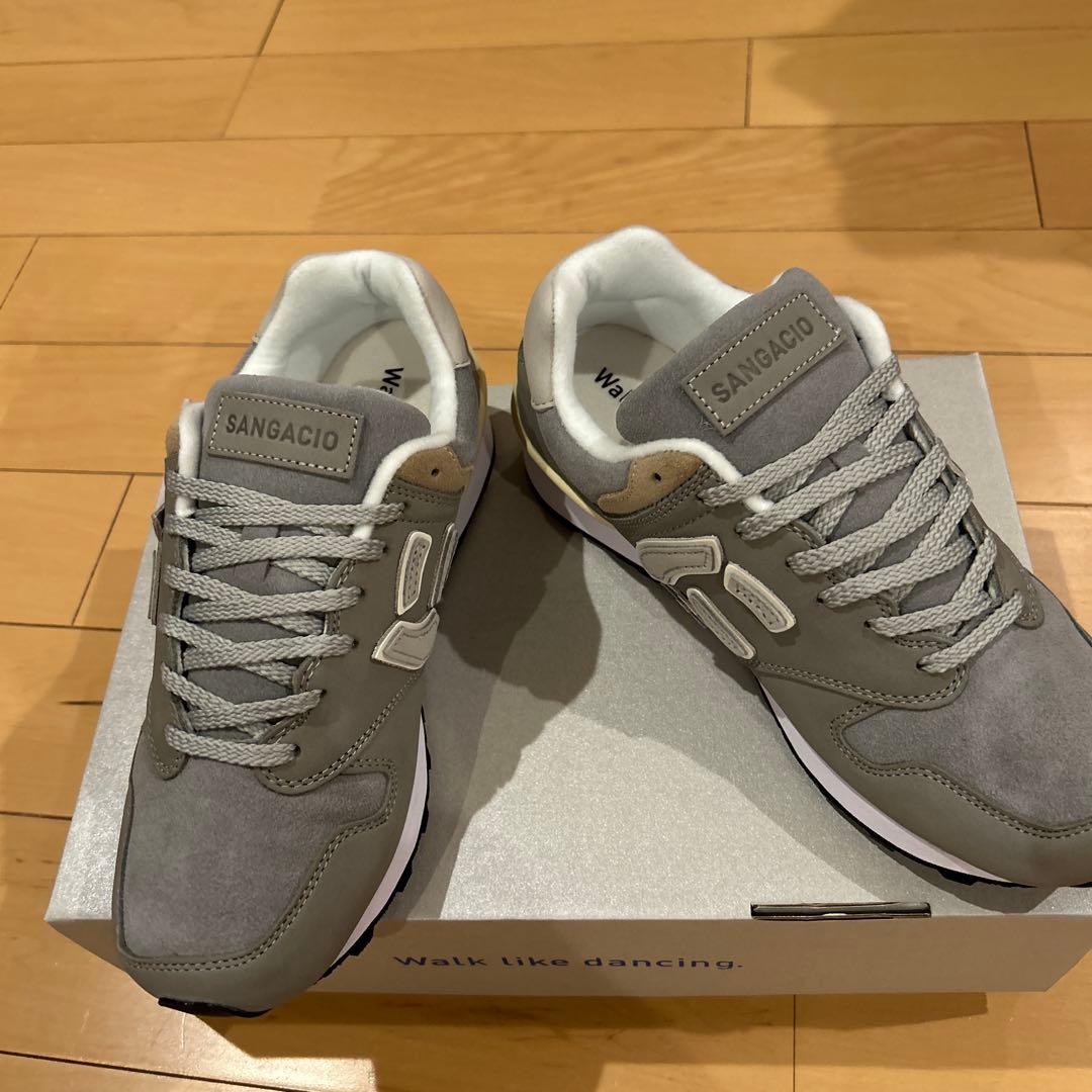 ✨ SANGACIO にゅ～ず《GRAY》10周年限定モデル　新品23.5✨