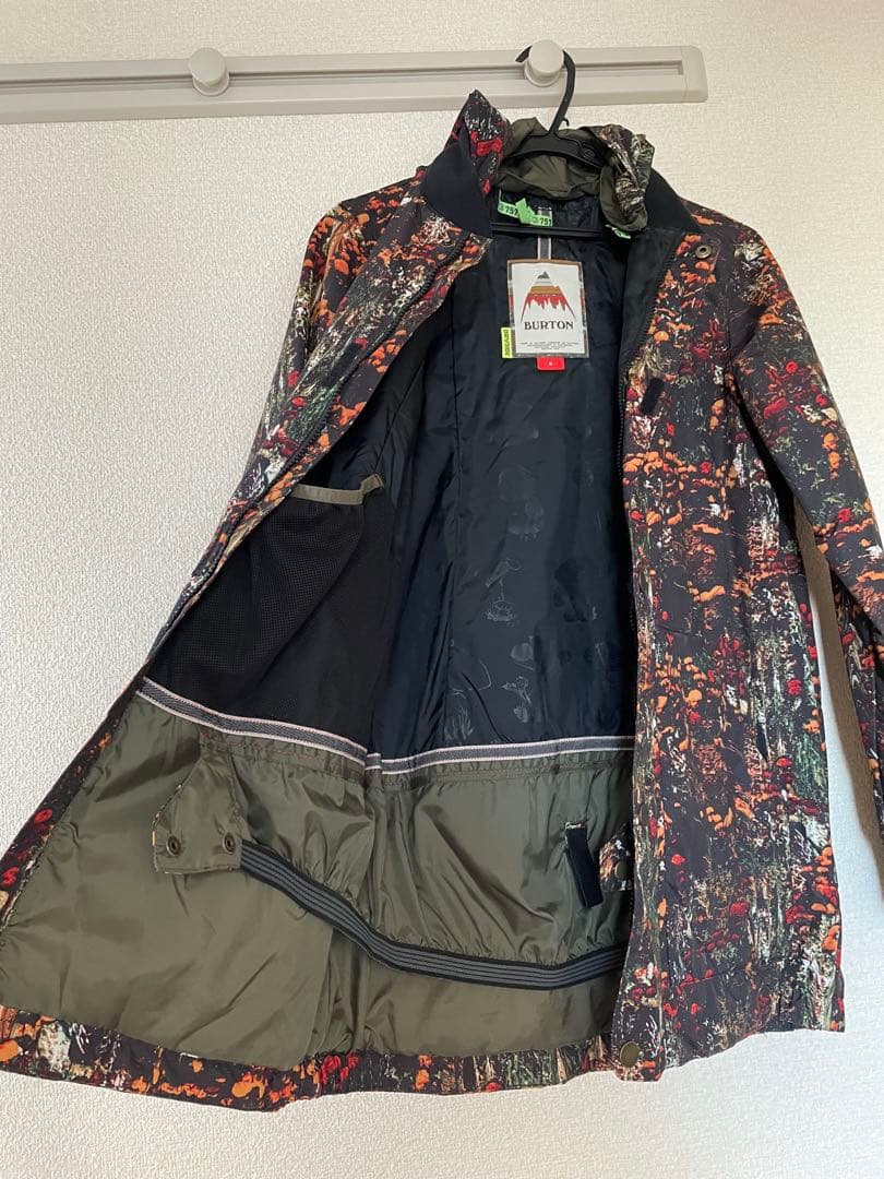 美品 BURTON スノーボードウェア上下セット