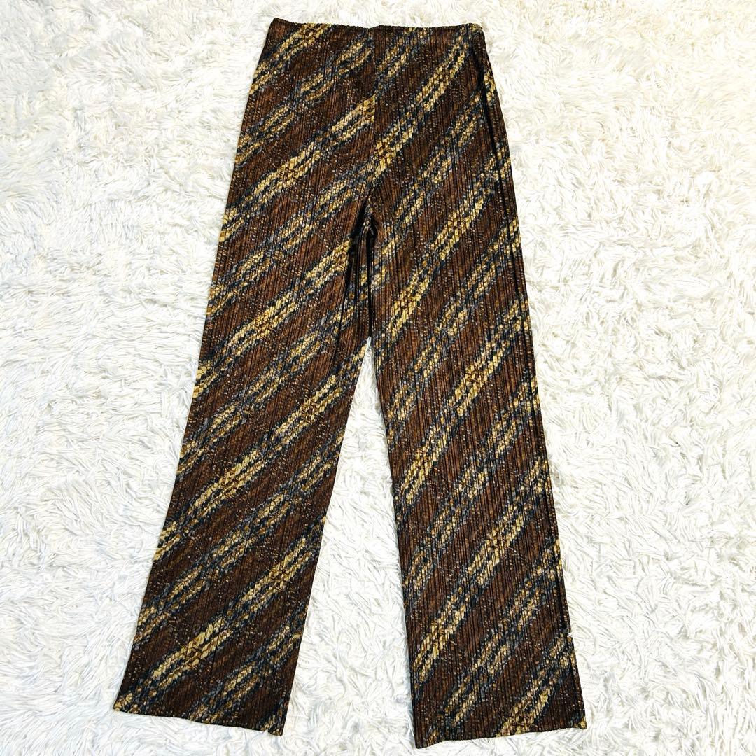 PLEATS PLEASE プリーツプリーズ イッセイミヤケ パンツ 総柄 2