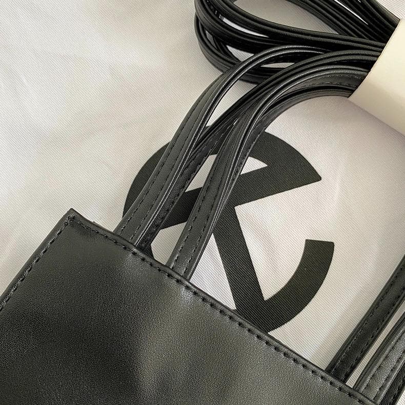 TELFAR スモール ショッピング バッグ（ブラック）