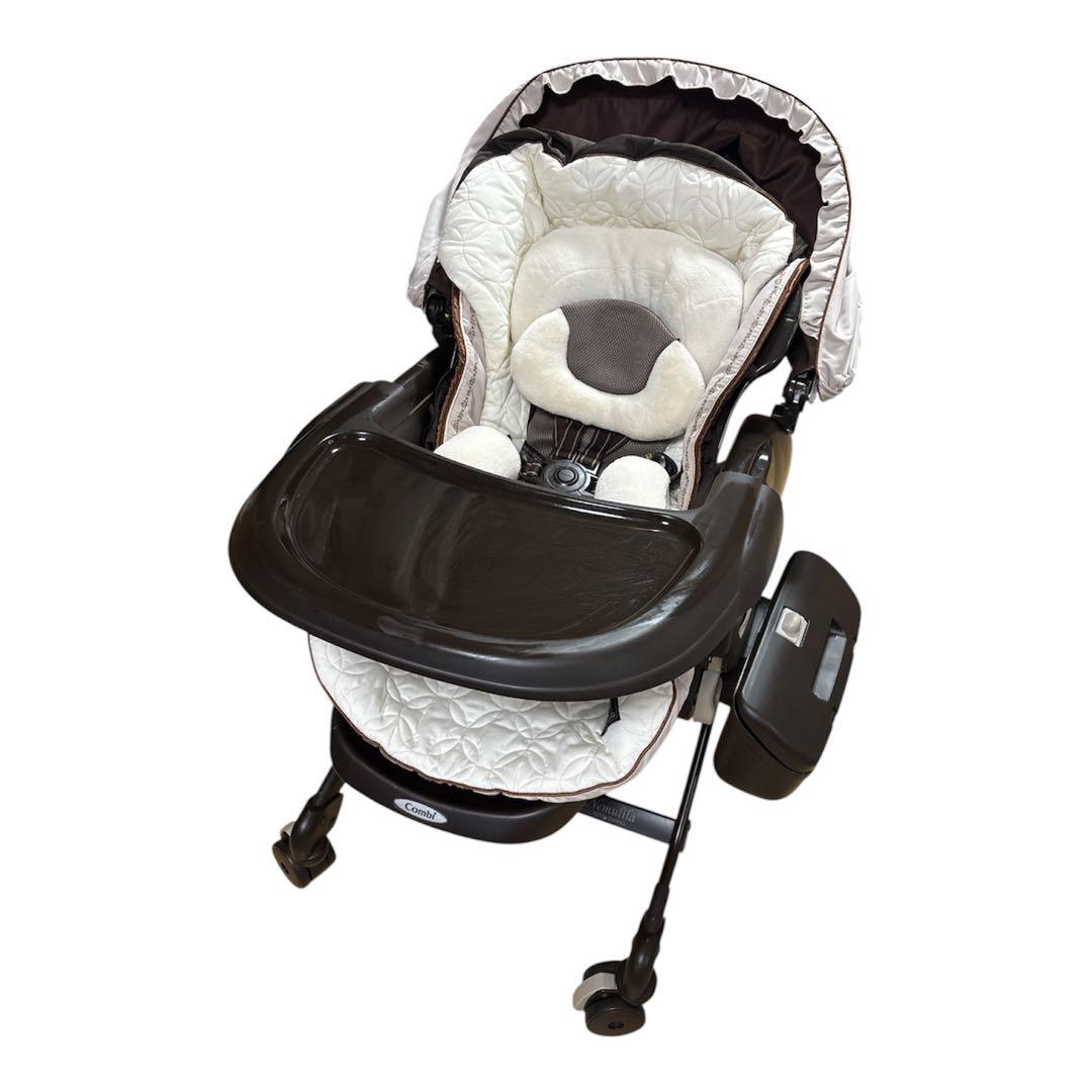 【美品】combi ネムリラオートスイングプレミアム電動