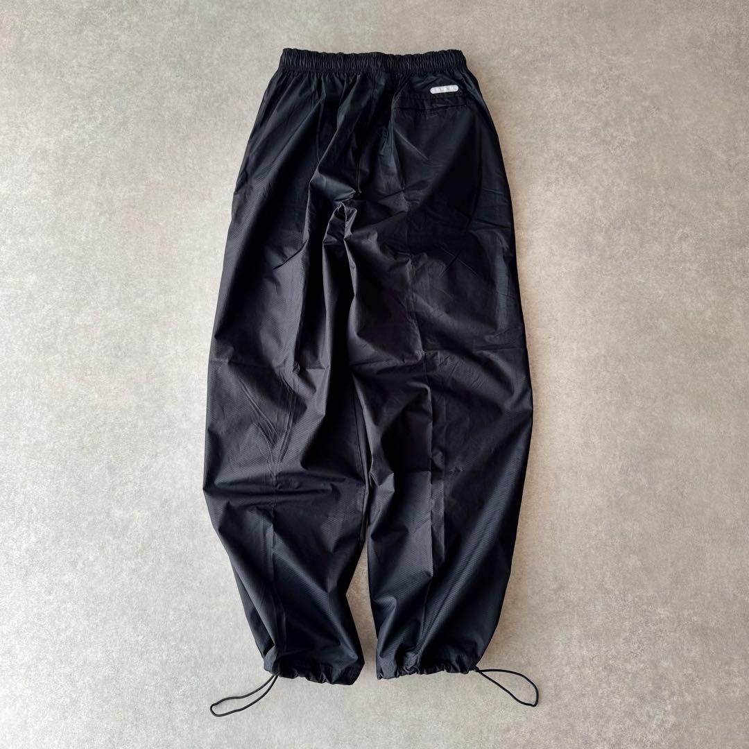 00s OLD NIKE DEAD STOCK ナイロントラック パラシュート