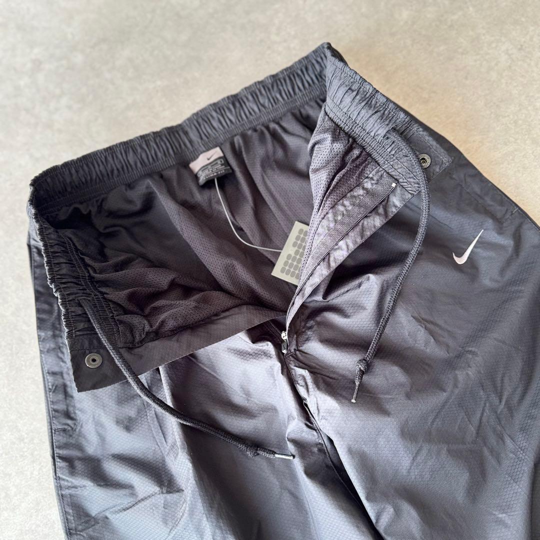 00s OLD NIKE DEAD STOCK ナイロントラック パラシュート