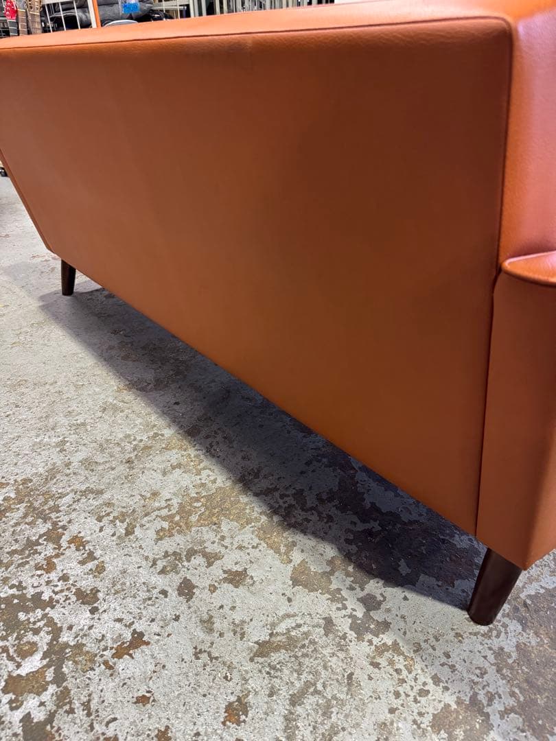 【カリモク60】ロビーチェア 3シーターリーベルブラウン