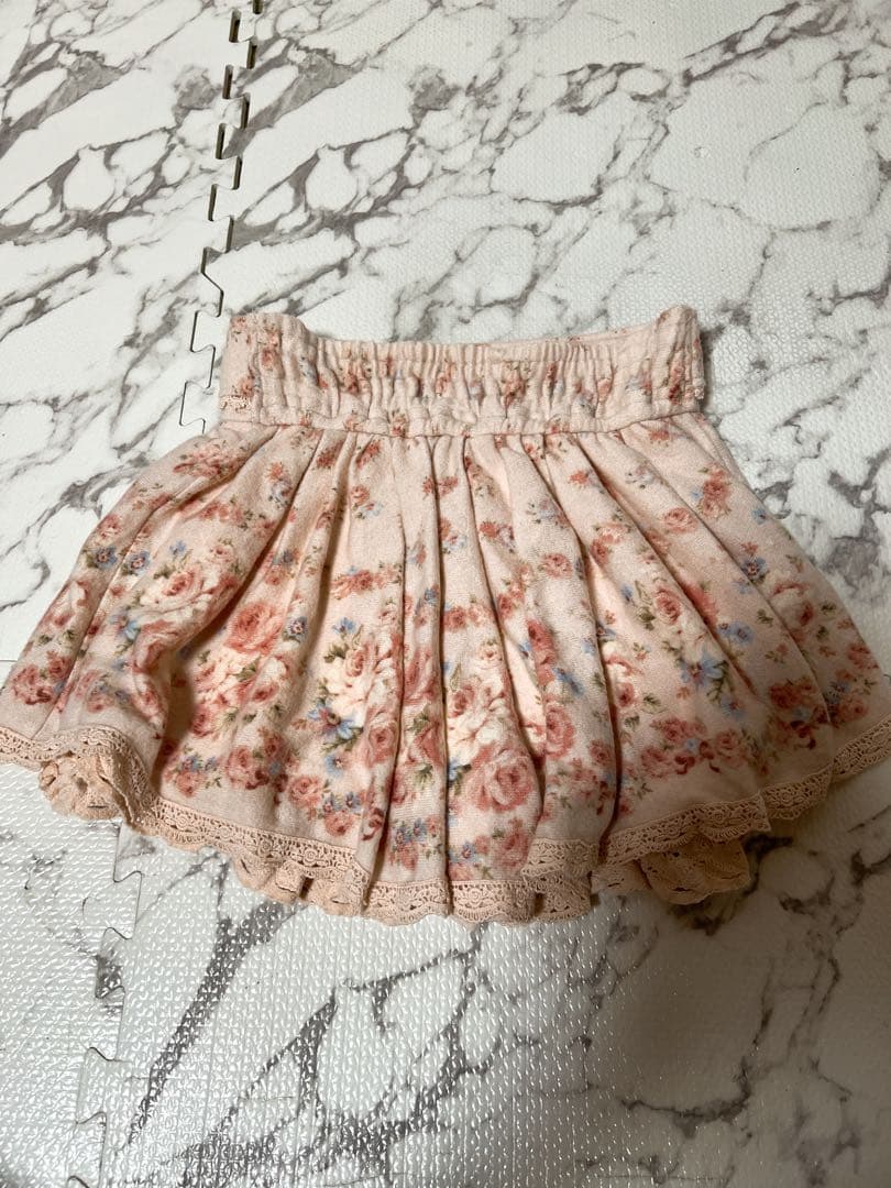 ♡*様 ☘️P1☘LIZ LISA リズリサ 花柄スカート スカパン ショートパ