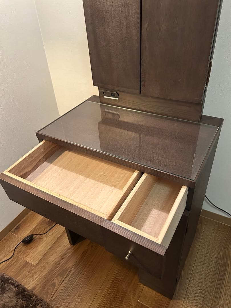 ウィドウ・スタイル(旧大塚家具) ドレッサー　【机】