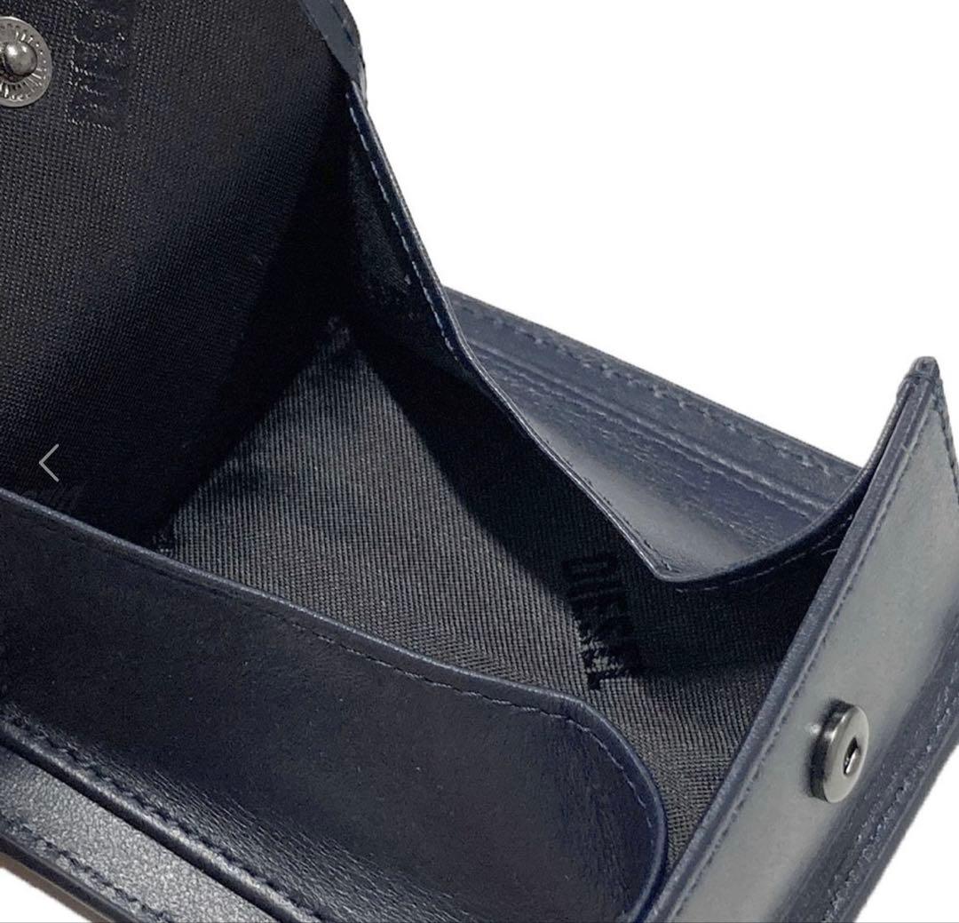 新品未使用品DIESEL 二つ折り財布 ネイビー　HOLI-D 箱付2025AW