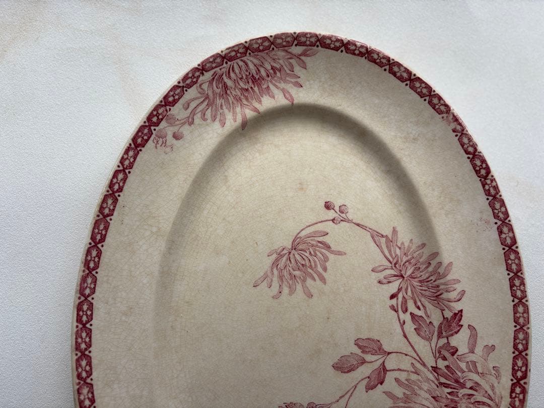 クレイユモントローTURENNE（チュレンヌ）赤オーバル皿　クレイユモントロー赤