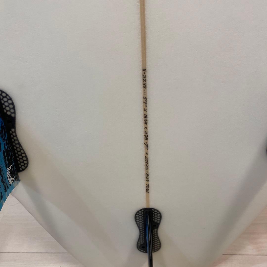 ジャスティス　サーフボード　EPS