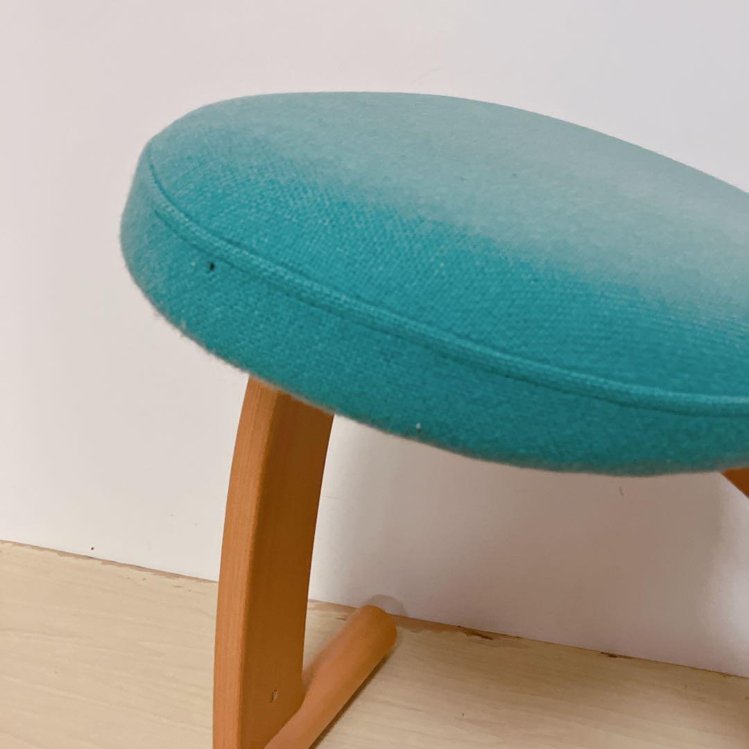 Rybo リボ　バランスチェアイージー　姿勢矯正　 デスクチェア　ライトグリーン