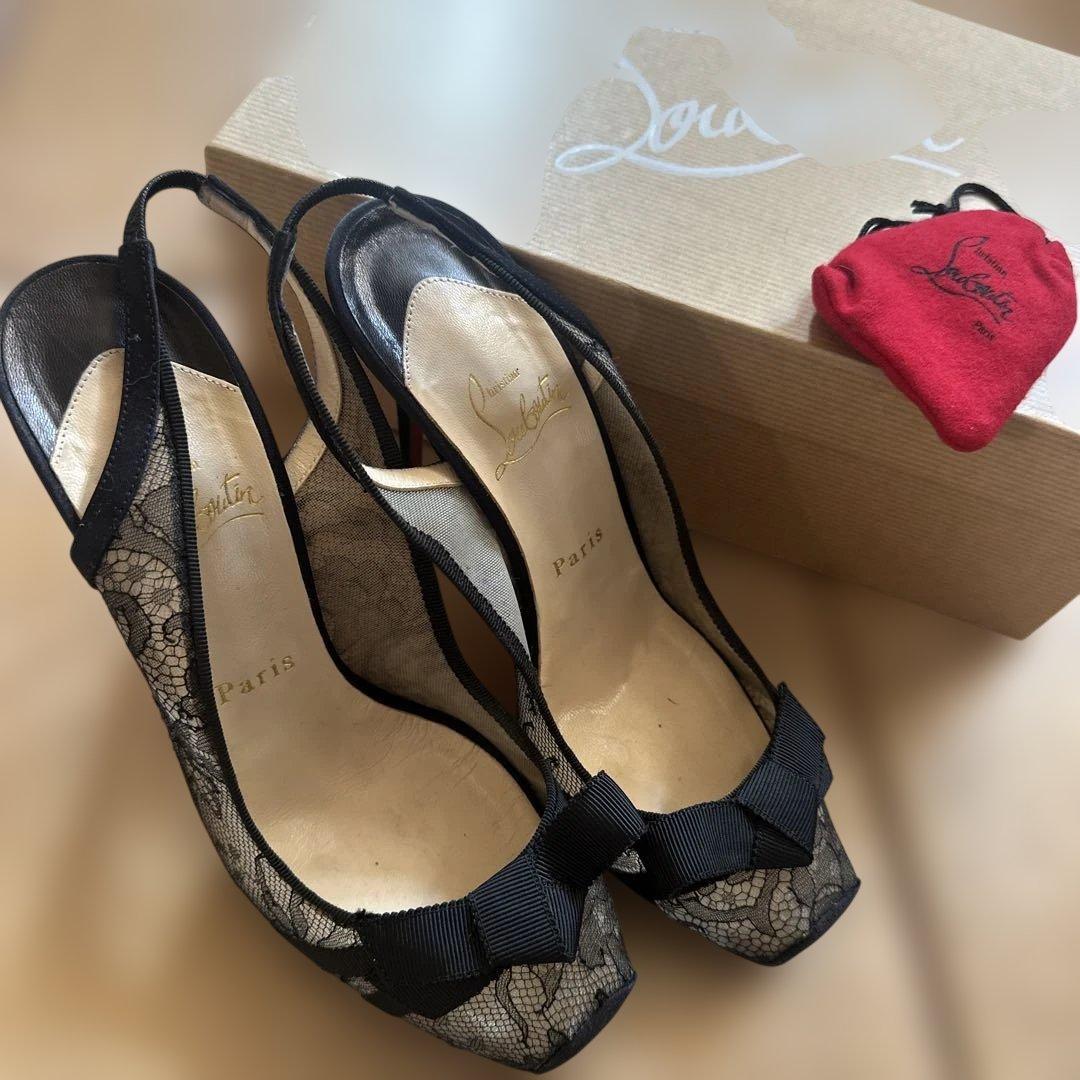 本日 今月限定値下げ　Christian Louboutin レース　パンプス