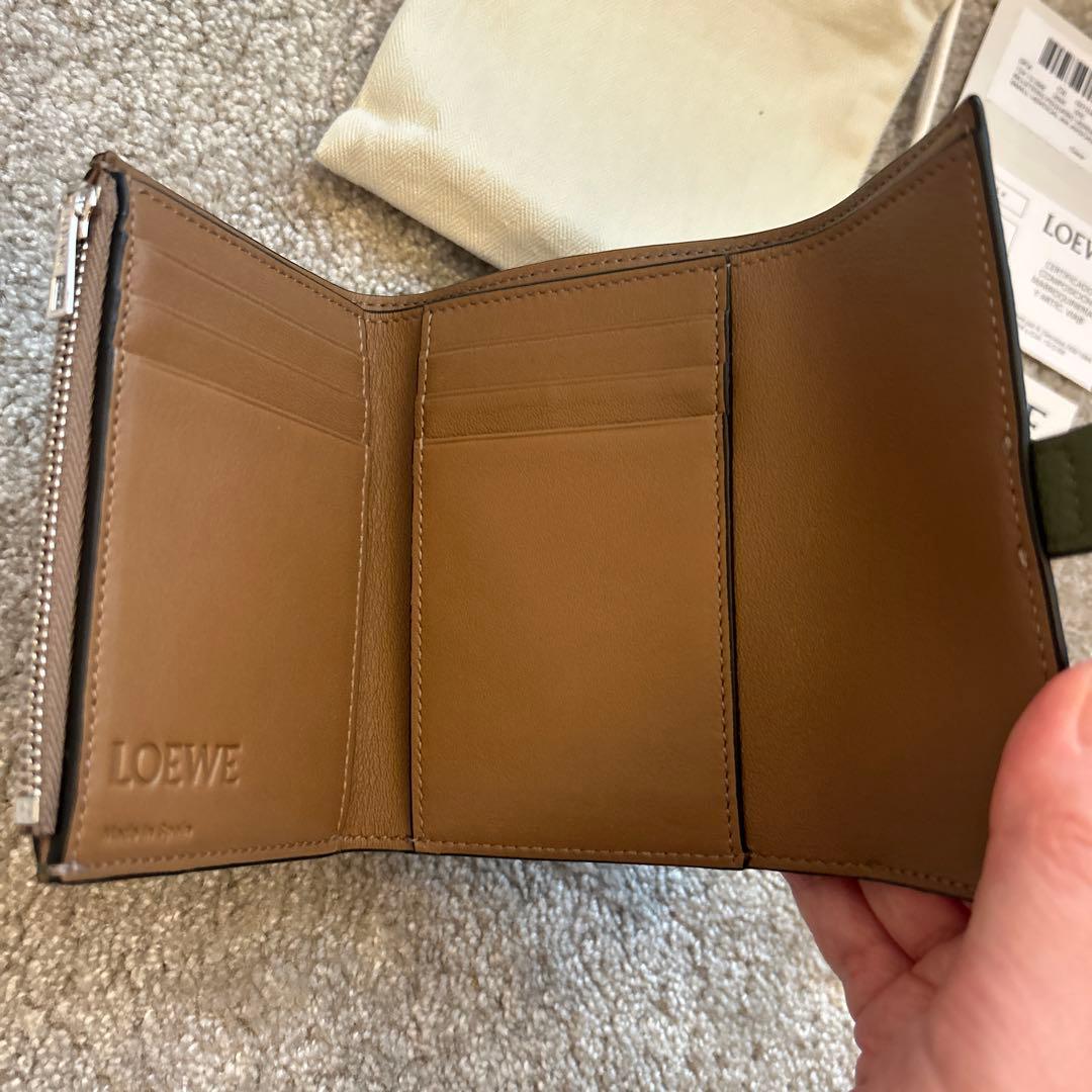 LOEWE ロエベ 財布 バーティカルウォレット