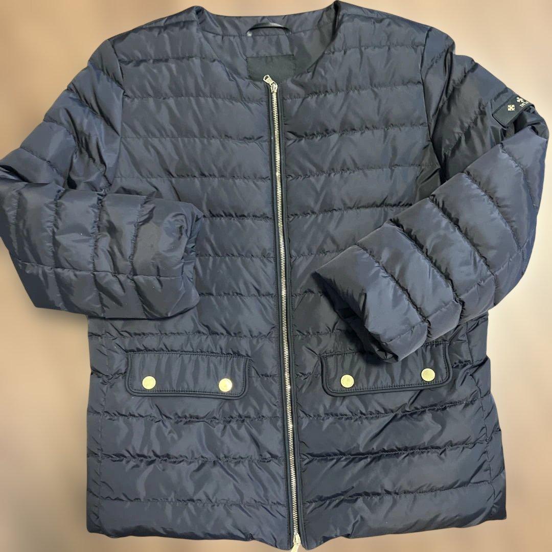 TATRAS ブラックノーカラーダウンジャケット　ビームス別注　03