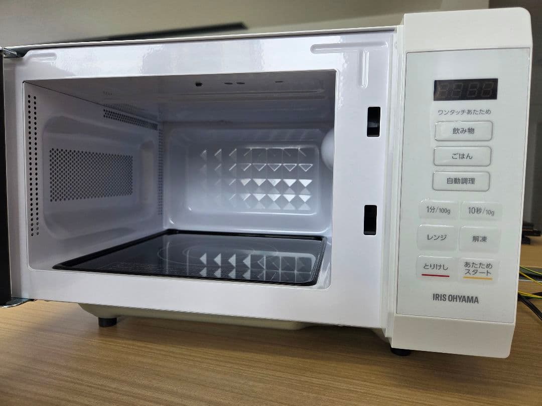 新品未使用　IRIS OHYAMA 単機能電子レンジ KMB-F186-W