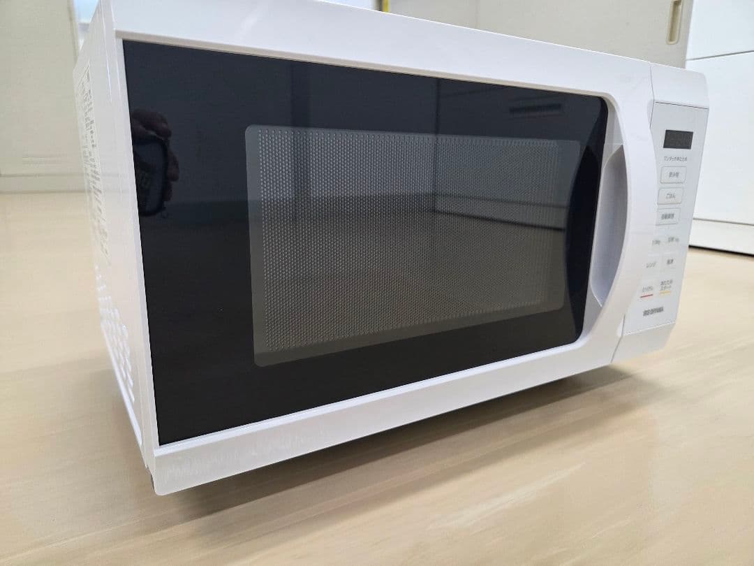 新品未使用　IRIS OHYAMA 単機能電子レンジ KMB-F186-W