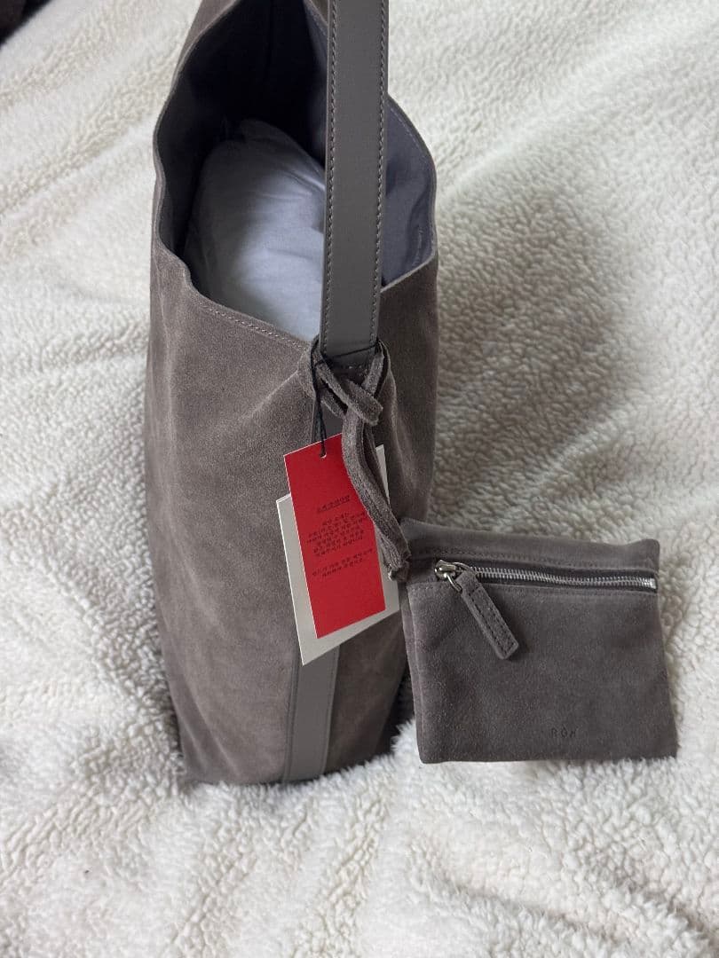 【新品タグ付】ROH SEOUL PULPY HOBO BAG SUEDE