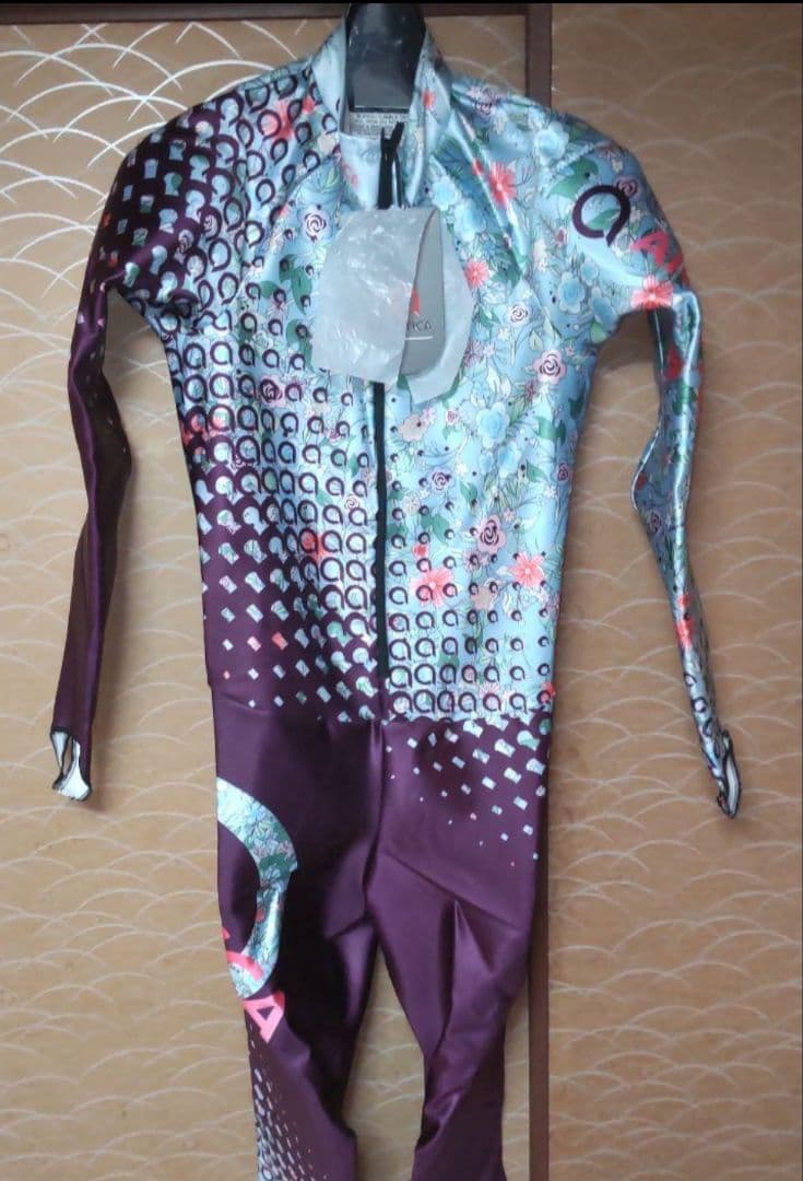 新品タグ付き ARCTICA FIS 対応ワンピース