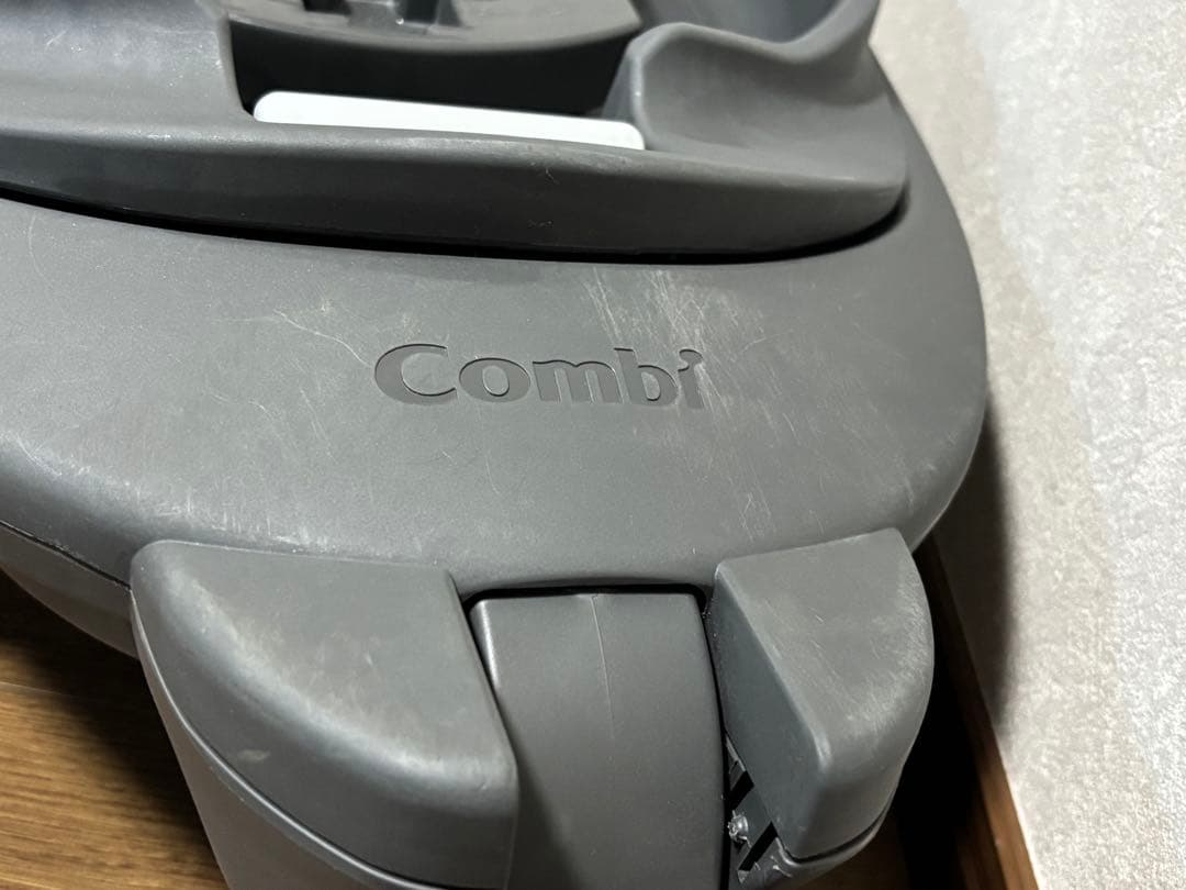 Combi コンビ THE S チャイルドシート のせかえ ベース ISOFIX