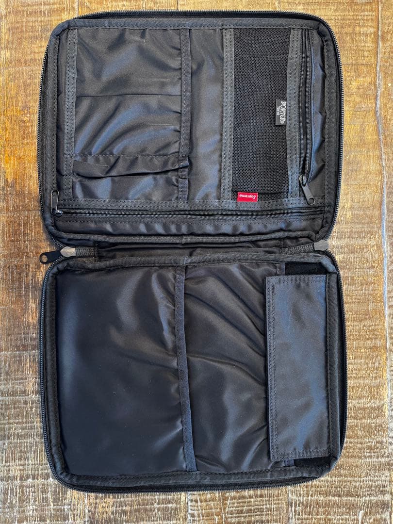 Supreme × PORTER “Pay Me” コラボ iPadケース