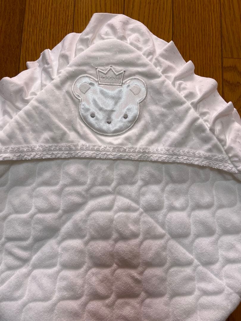 ファミリア familiar ラップケット♡1度短時間のみ おくるみ 退院時