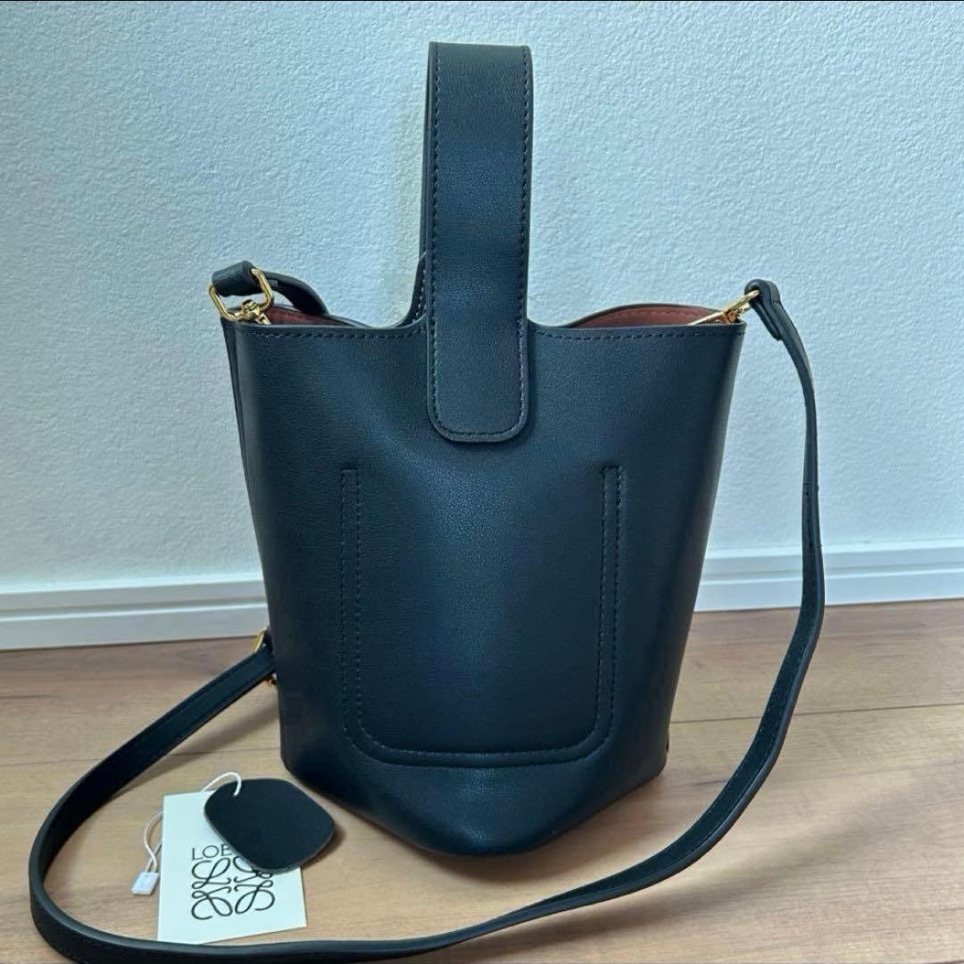 バケットバッグ　ブラック