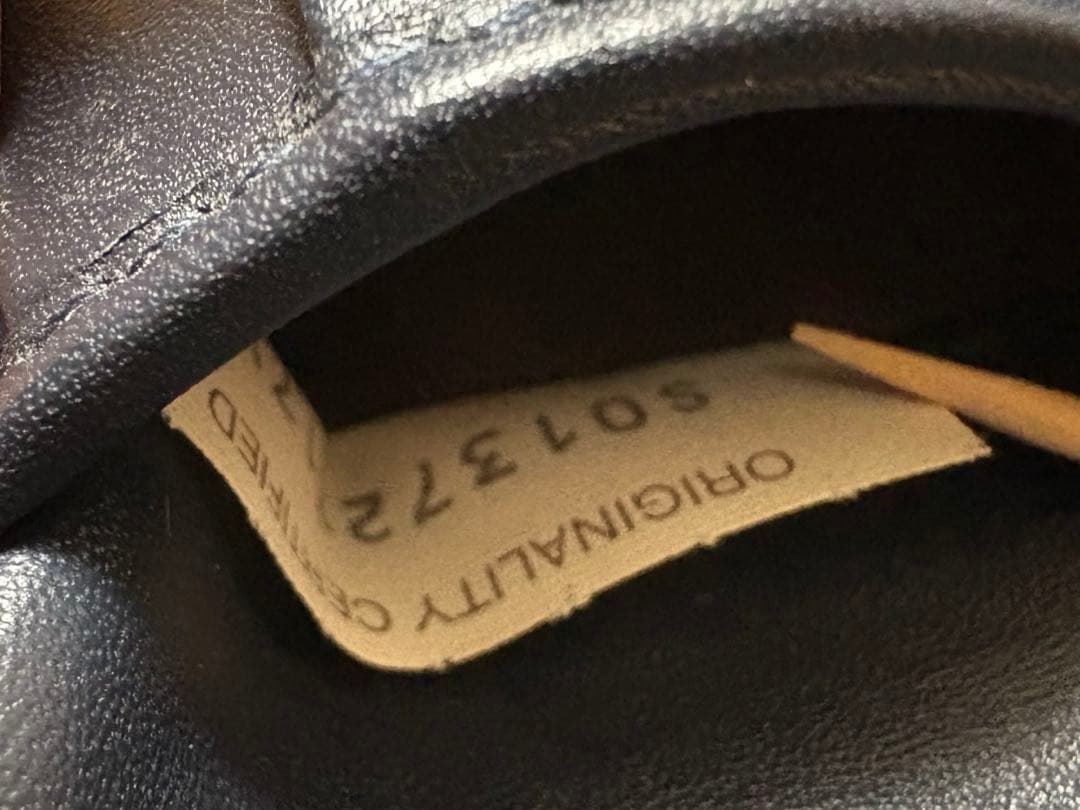 ボッテガヴェネタ イントレチャート 二つ折りウォレット　濃紺