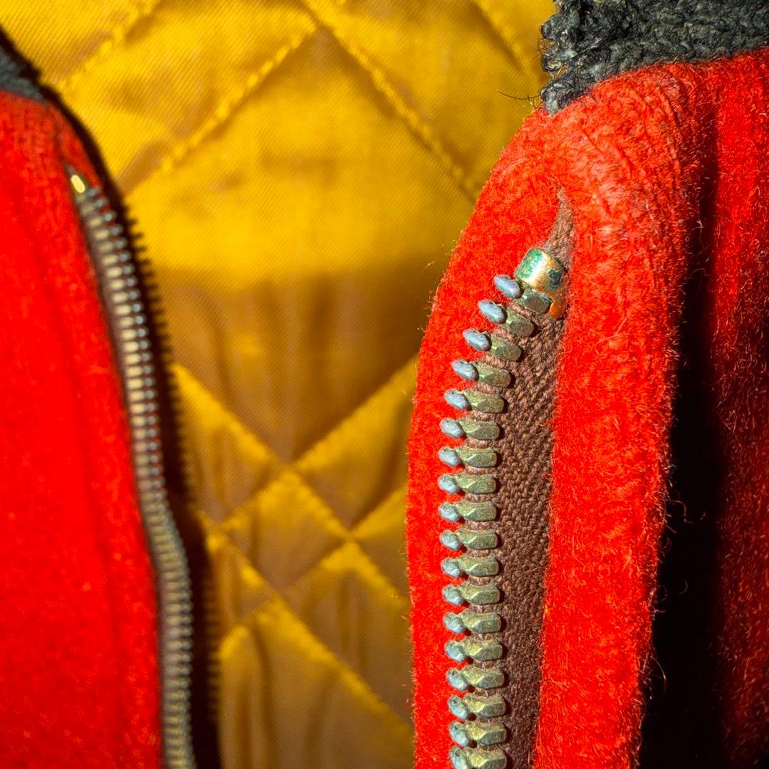 1950年代 ヴィンテージバーシティジャケット　赤黒 レザー袖 CROWN