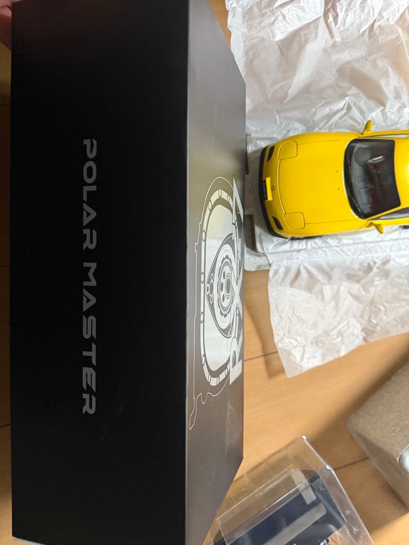 オートアート同様マツダ　RX-7 FD 1／18