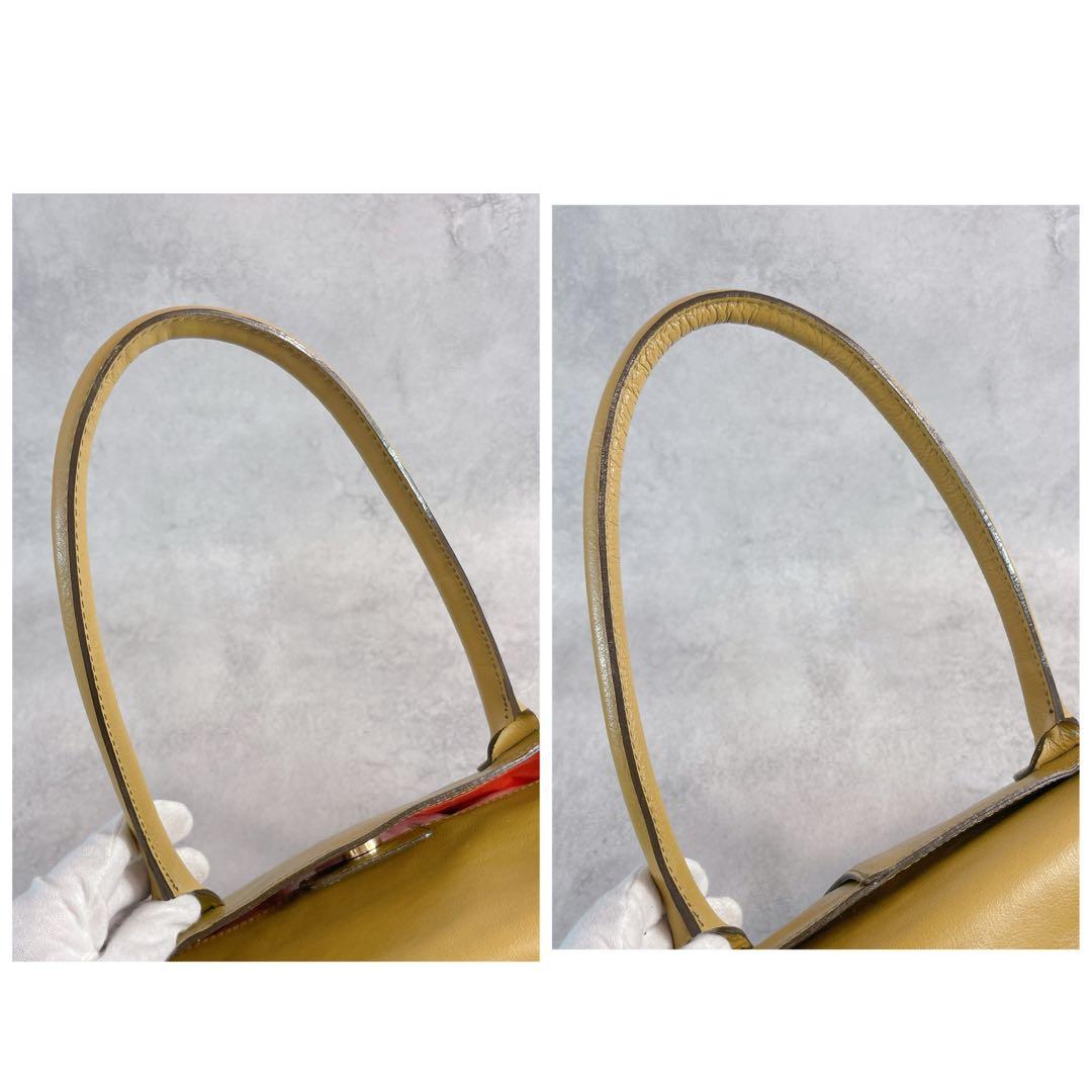 Roberta di Camerino ロベルタディカメリーノ　ショルダーバッグ