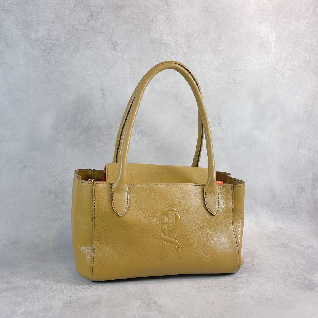 Roberta di Camerino ロベルタディカメリーノ　ショルダーバッグ