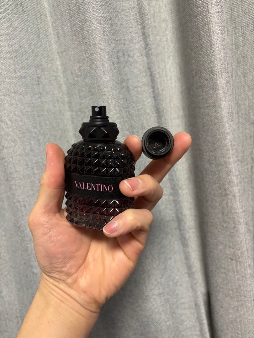 香水(ユニセックス) VALENTINO BORN IN ROMA INTENSE 50ml