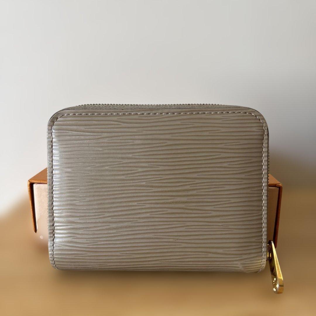 ルイヴィトン　ジッピーパース　ミニ財布