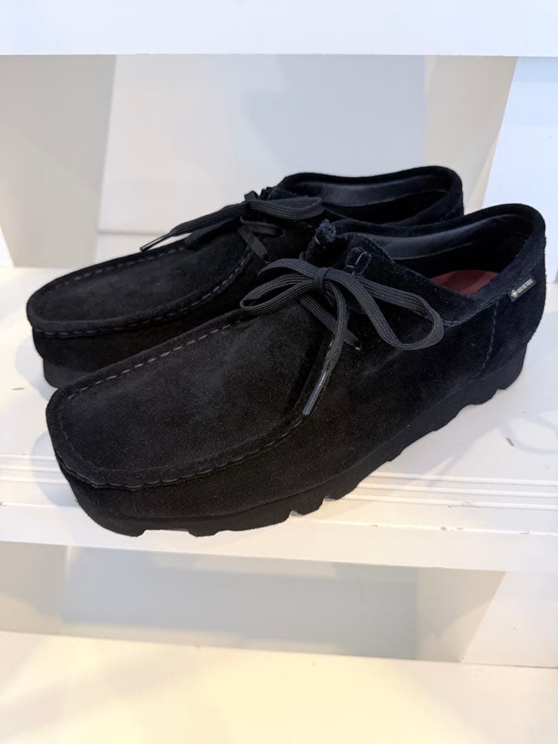 sherry　Clarks wallabee GTX クラークス