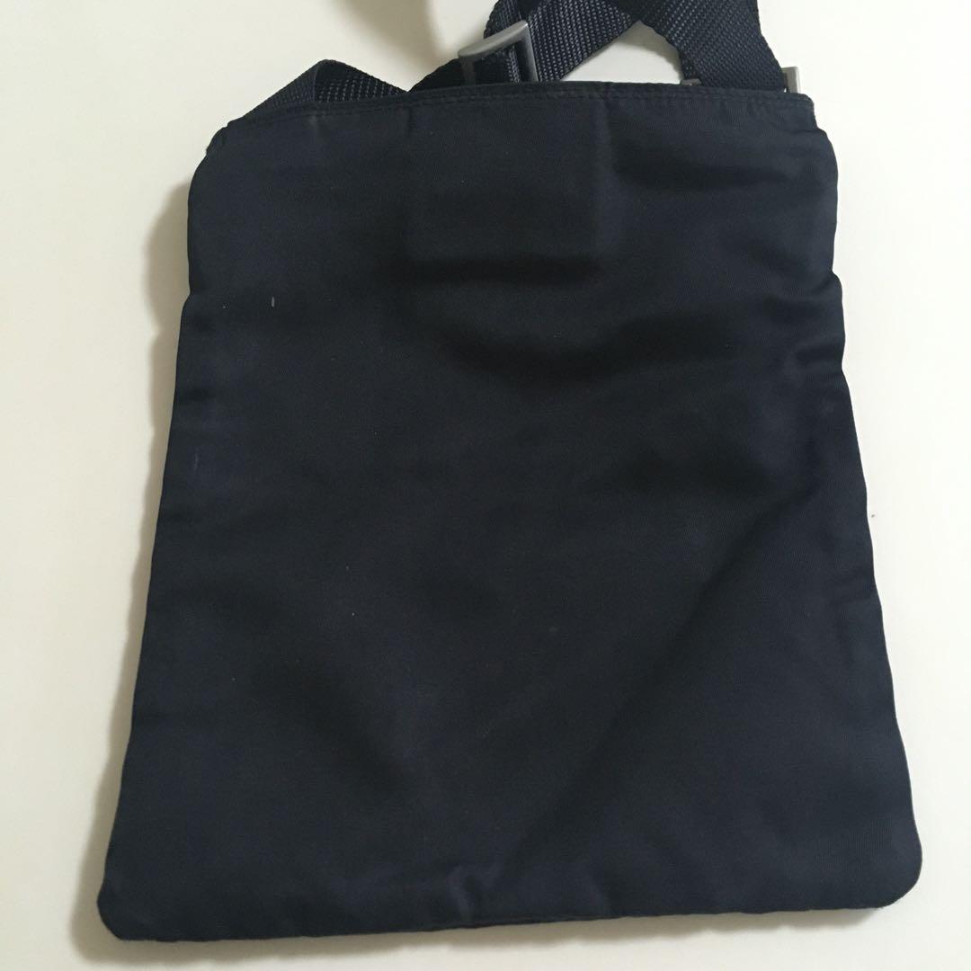 週末限定価格【美品】プラダ　ショルダーバッグ