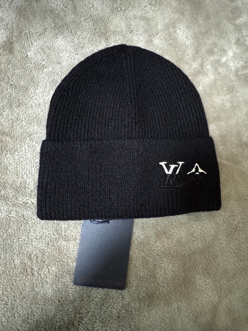 ルイヴィトン　ニット帽　ブラック