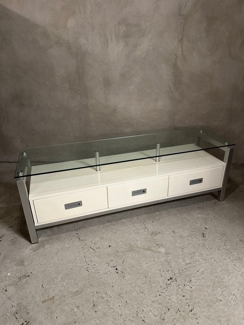 【東京都内23区配送無料】定価8万円　ニトリ　ガラス　ローボード　テレビ台　棚