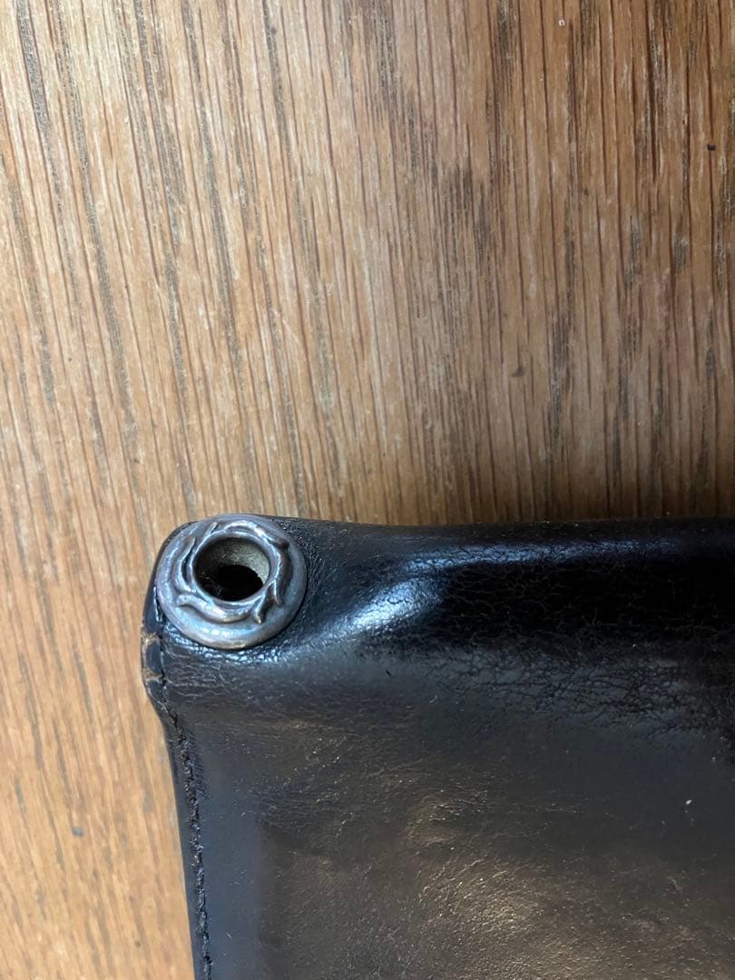 クロムハーツ　二つ折り財布